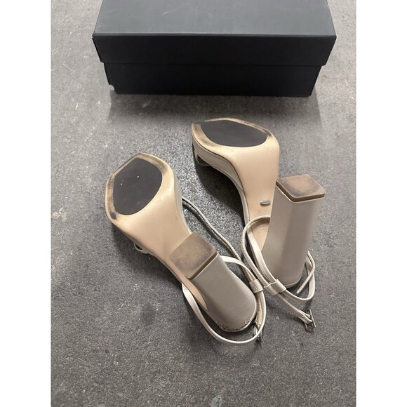 Tony Bianco Detroit Heels Vanilla Capretto Platform - Picture 8 of 9